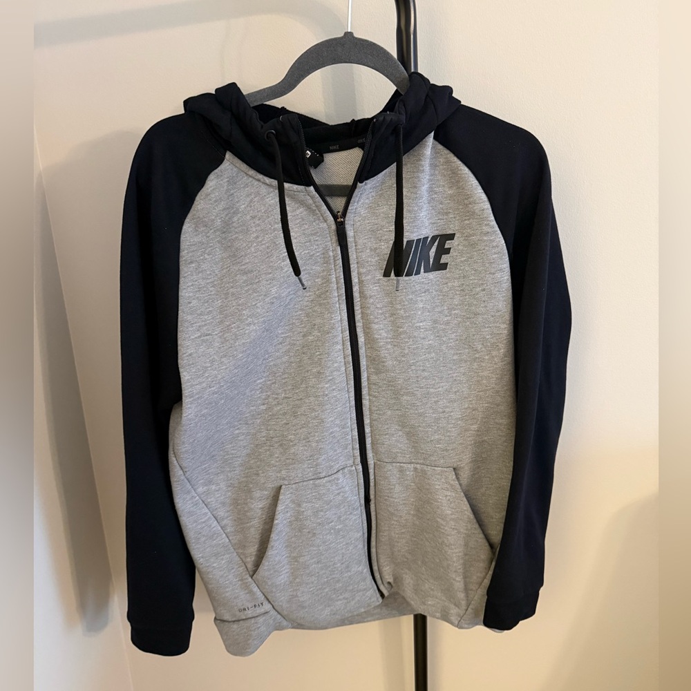 Men’s Nike Dri-fit Zip up Hoodie | Size M